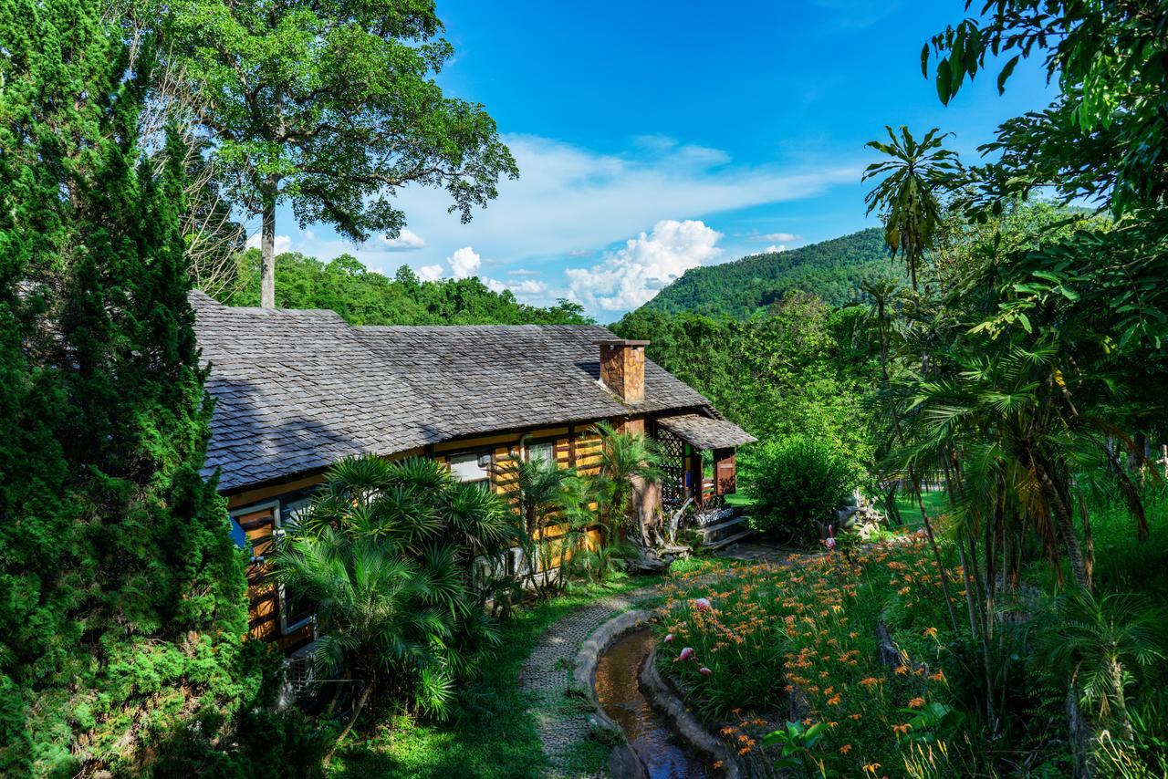 Phutarntree Resort Chiang Mai Exterior foto